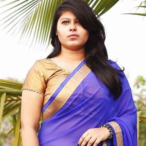 Kanwal Gulzer 2_1.jpg Kanwal Gulzar Group Sex